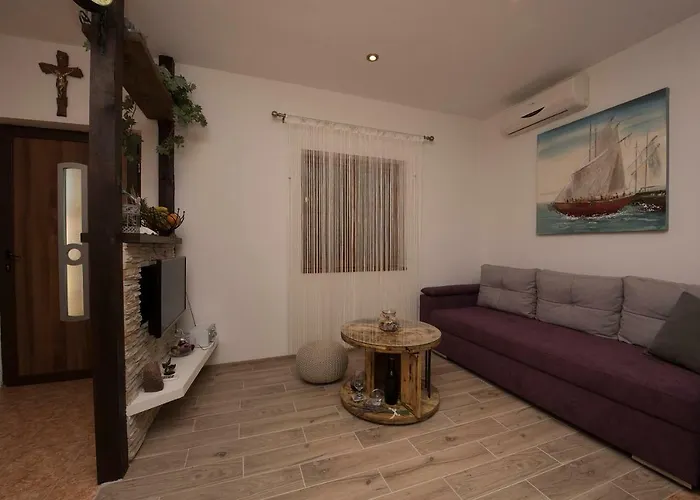 Vakantiehuis Kuca Za Odmor Bozena Vrsine
