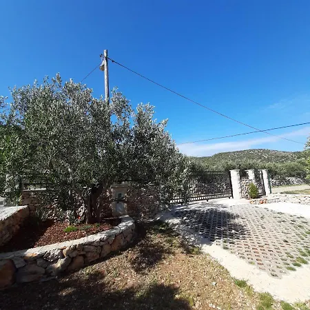Kuca Za Odmor Bozena Ferienhaus Vrsine