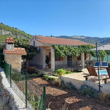 Holiday home Kuca Za Odmor Bozena *