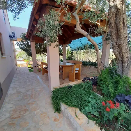 Kuca Za Odmor Bozena Ferienhaus Vrsine